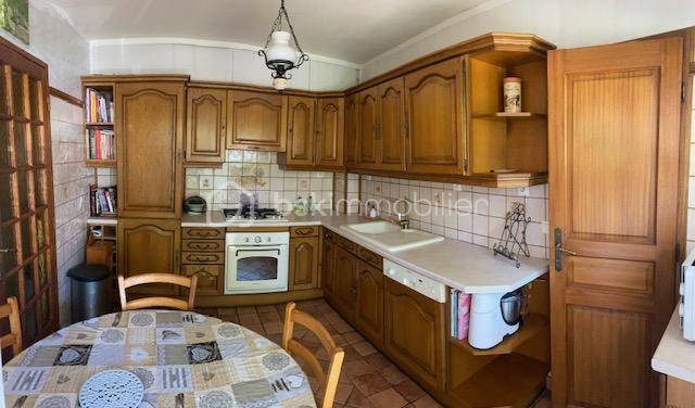 Pavillon - 96 m² - 5 pièces