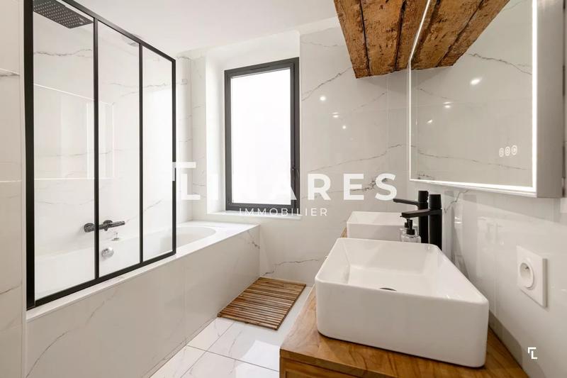 Appartement - 120 m² - 4 pièces