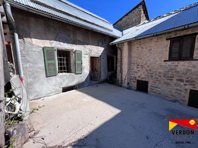 Maison de village - 160 m² - 4 pièces