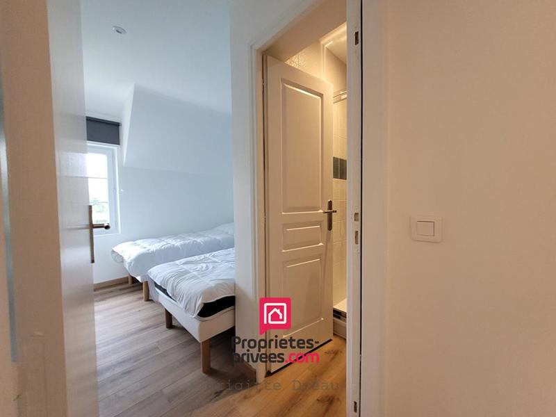 Maison - 96 m² - 5 pièces