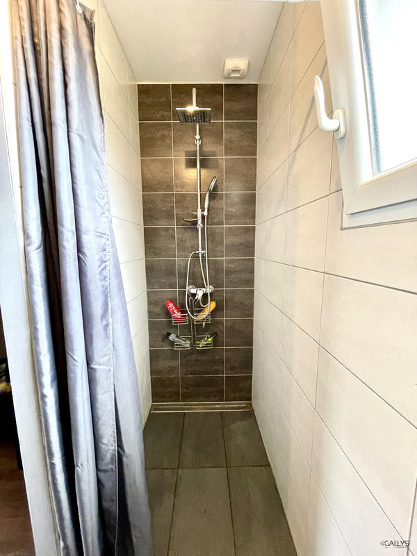 Maison - 109 m² - 6 pièces