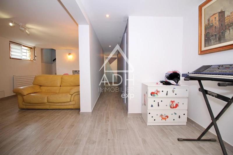 Maison - 118 m² - 6 pièces