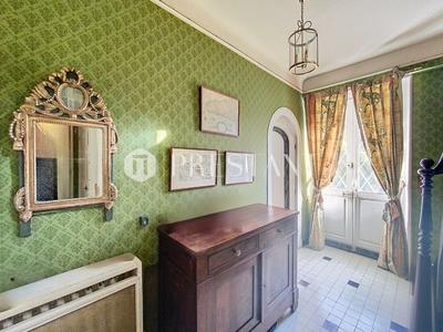 Maison - 175 m² - 8 pièces