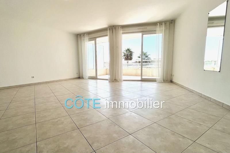 Appartement - 77 m² - 3 pièces