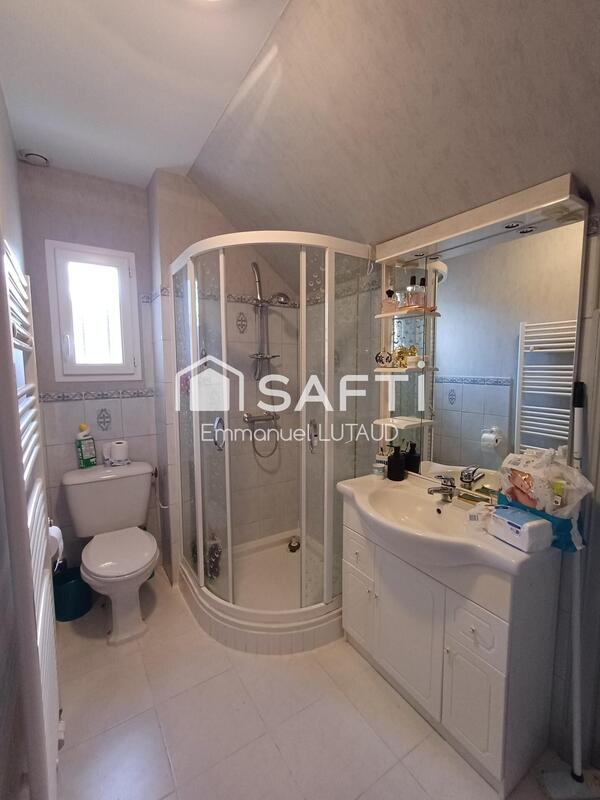 Maison - 94 m² - 5 pièces