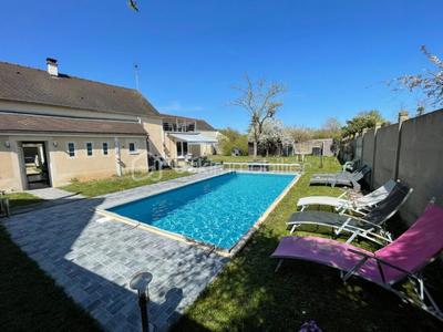 Maison - 122 m² - 5 pièces