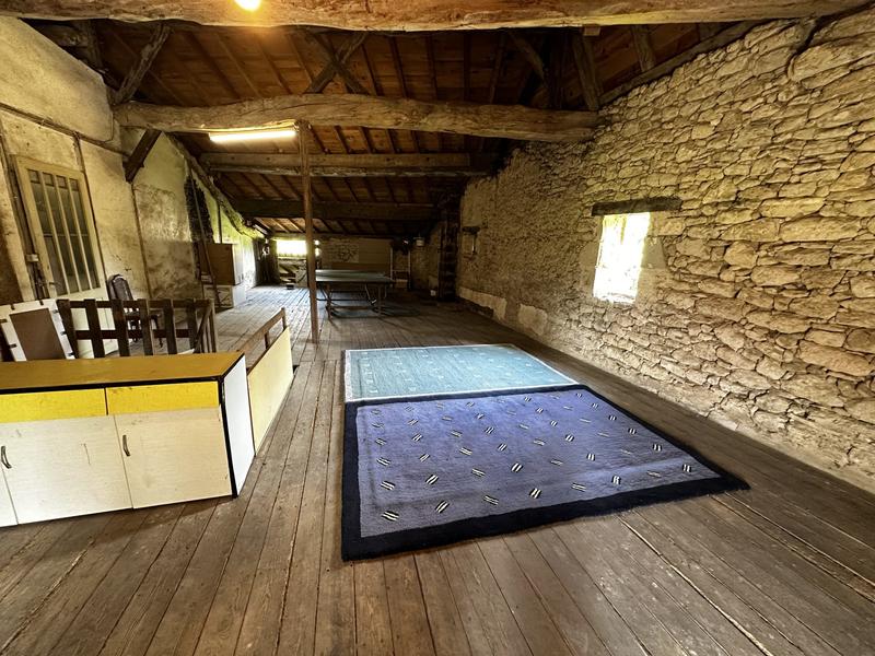 Maison traditionnelle - 186 m² - 6 pièces