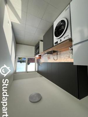 Chambre - 11 m² - 1 pièce