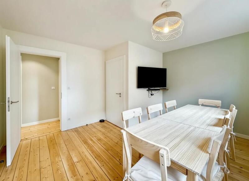 Maison - 158 m² - 10 pièces