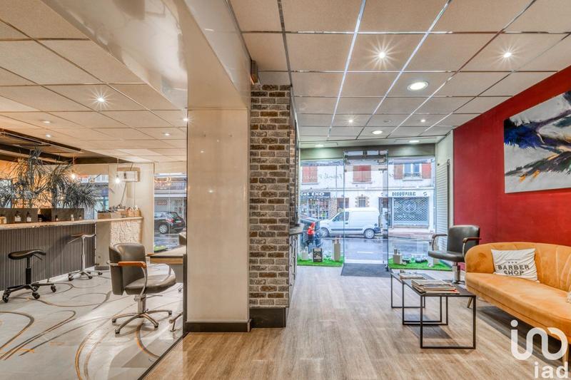 Local commercial - 107 m²