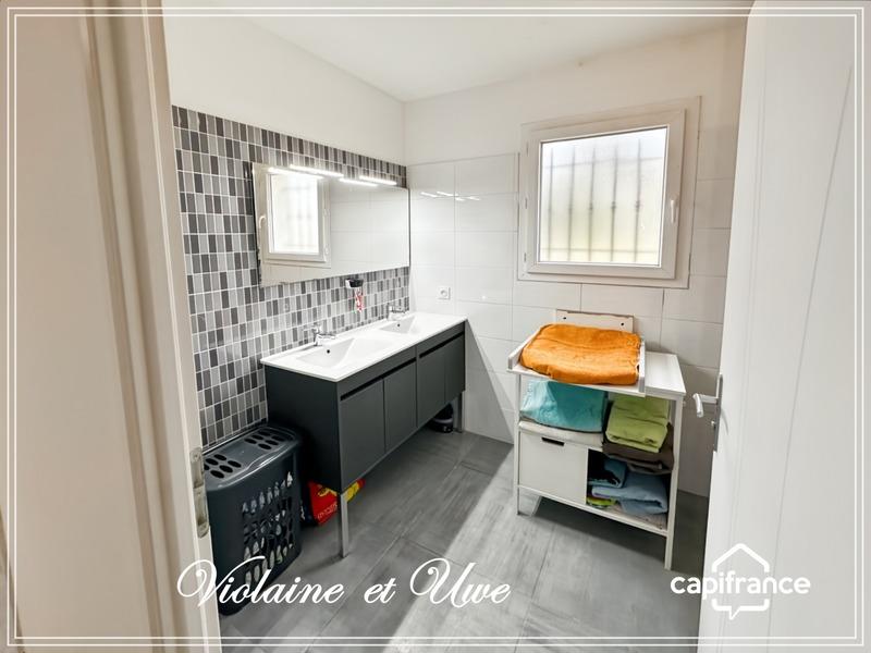 Villa - 159 m² - 8 pièces