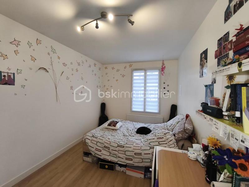 Pavillon - 93 m² - 5 pièces