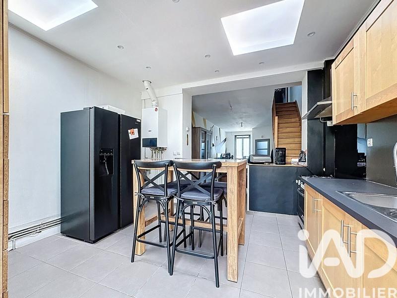 Maison - 96 m² - 4 pièces