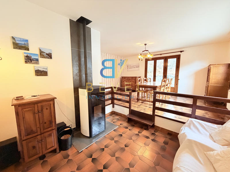 Maison - 147 m² - 6 pièces