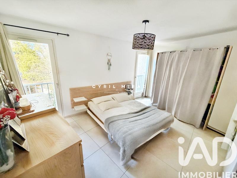 Appartement - 77 m² - 4 pièces