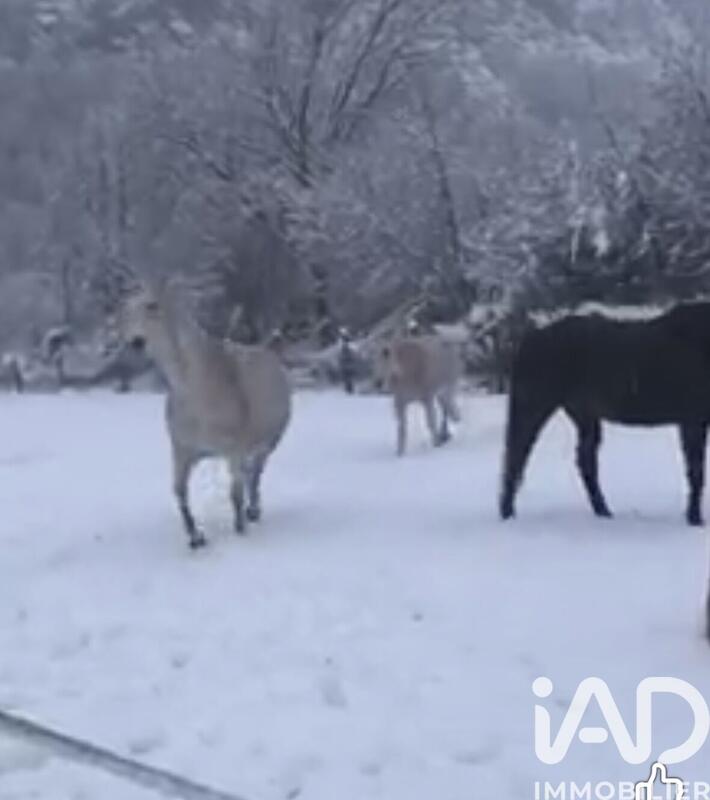 Maison - 98 m² - 4 pièces