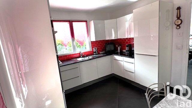 Maison - 140 m² - 7 pièces