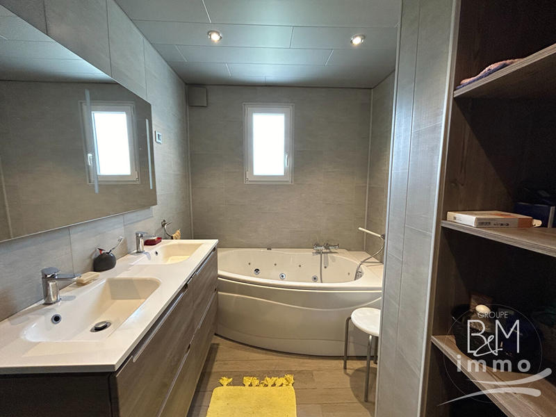 Maison - 129 m² - 6 pièces