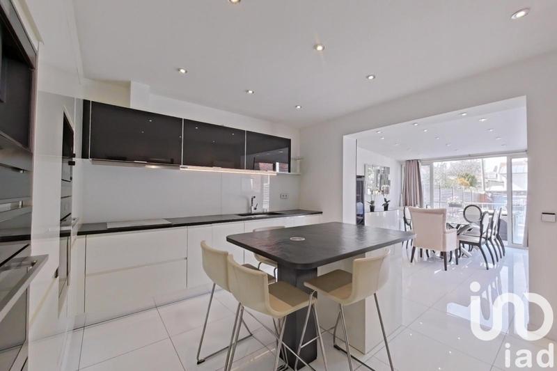 Maison de ville - 162 m² - 6 pièces