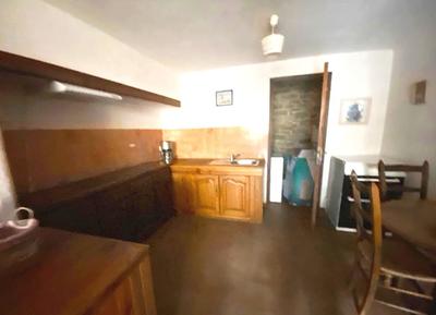 Maison de village - 90 m² - 5 pièces