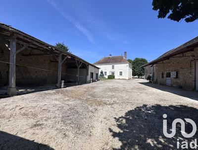 Maison - 195 m² - 5 pièces