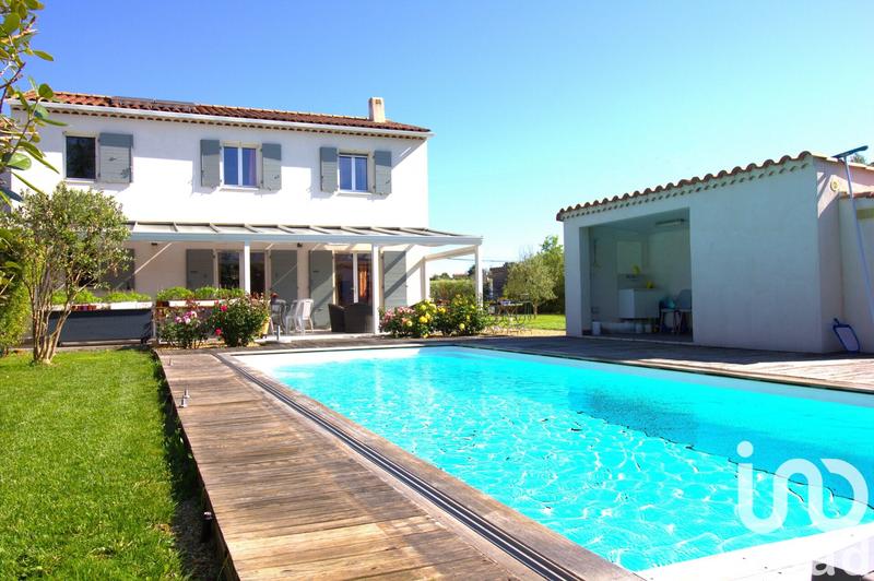 Maison - 175 m² - 5 pièces