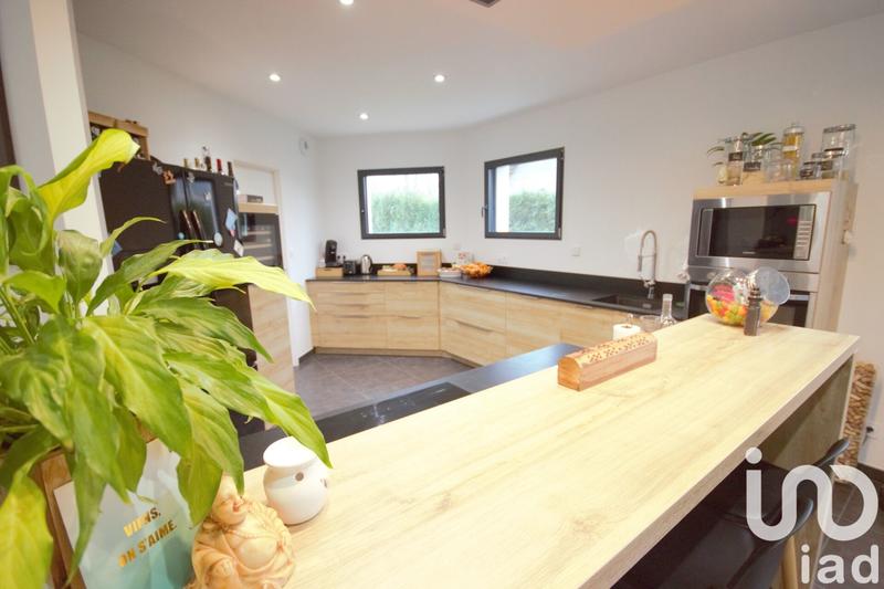 Maison - 170 m² - 7 pièces