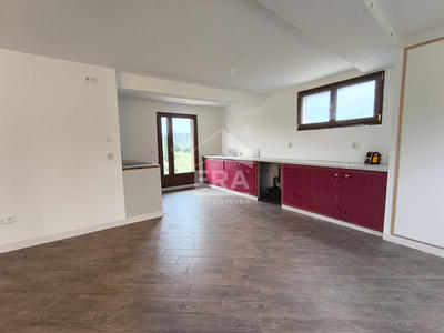 Maison - 151 m² - 4 pièces