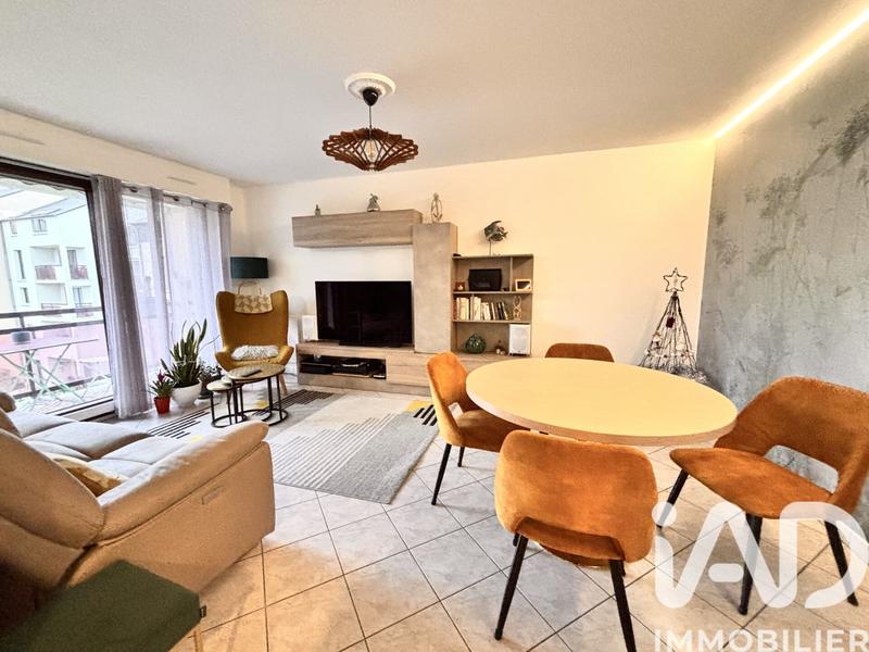 Appartement - 67 m² - 3 pièces