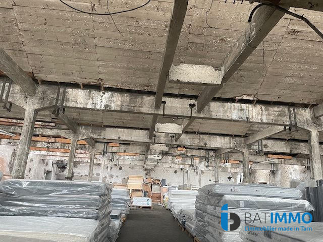 Immeuble - 1 800 m²