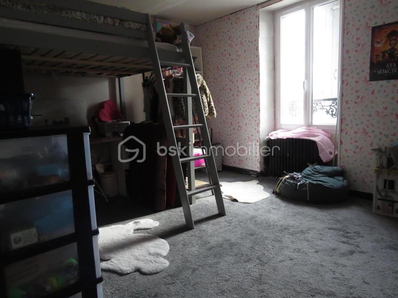 Longère - 97 m² - 6 pièces