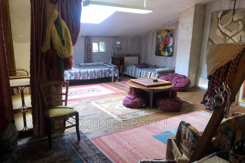 Mas - 242 m² - 9 pièces