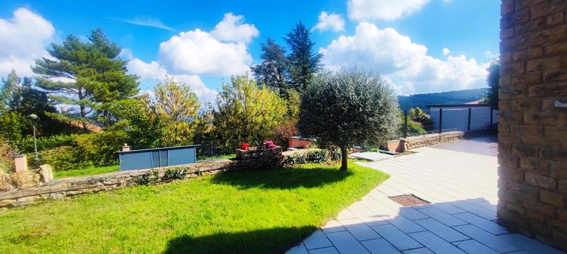 Maison - 187 m² - 5 pièces