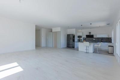 Maison - 174 m² - 4 pièces