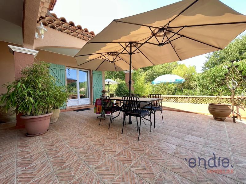 Maison - 169 m² - 5 pièces