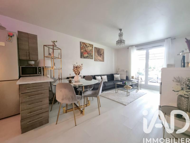 Appartement - 60 m² - 3 pièces