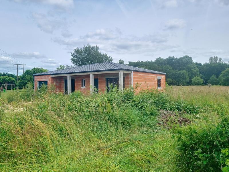 Maison - 96 m² - 4 pièces