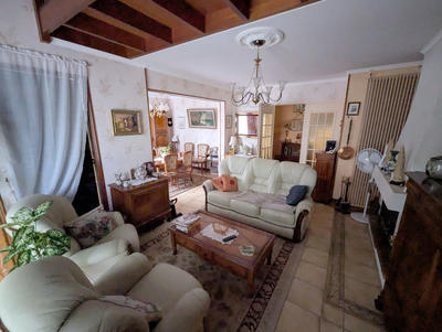 Maison - 128 m² - 6 pièces