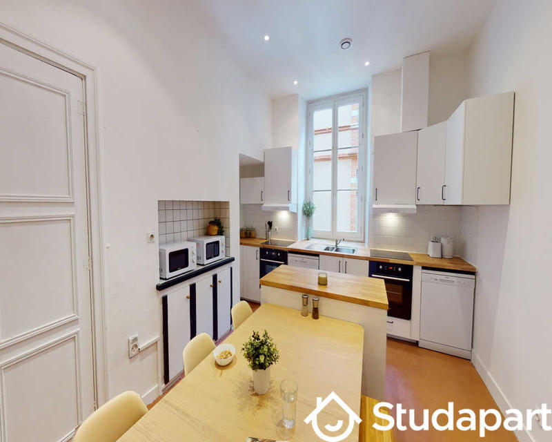 Chambre - 110 m² - 1 pièce