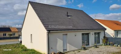 Maison - 90 m² - 5 pièces