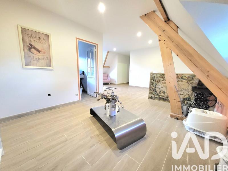 Maison - 252 m² - 8 pièces