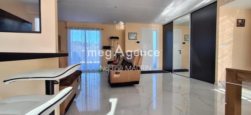 Pavillon - 112 m² - 5 pièces