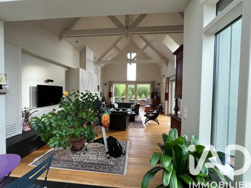 Maison de maîtres - 350 m² - 7 pièces