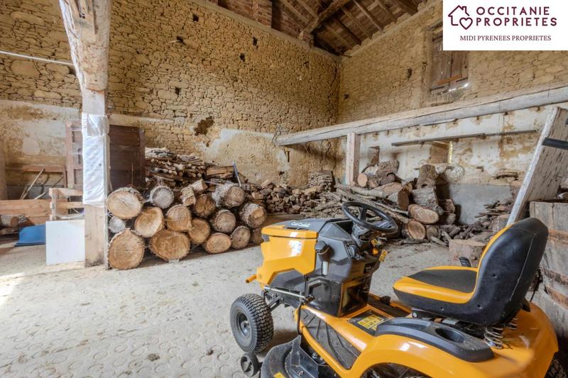 Propriété - 520 m² - 13 pièces