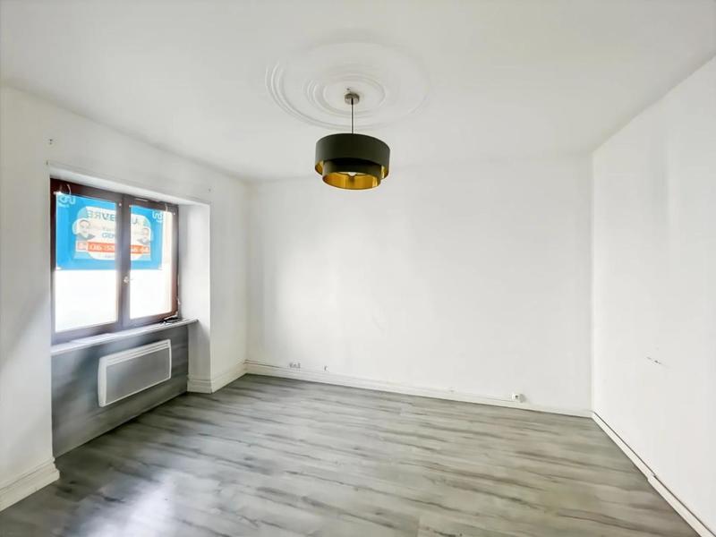 Maison - 102 m² - 5 pièces