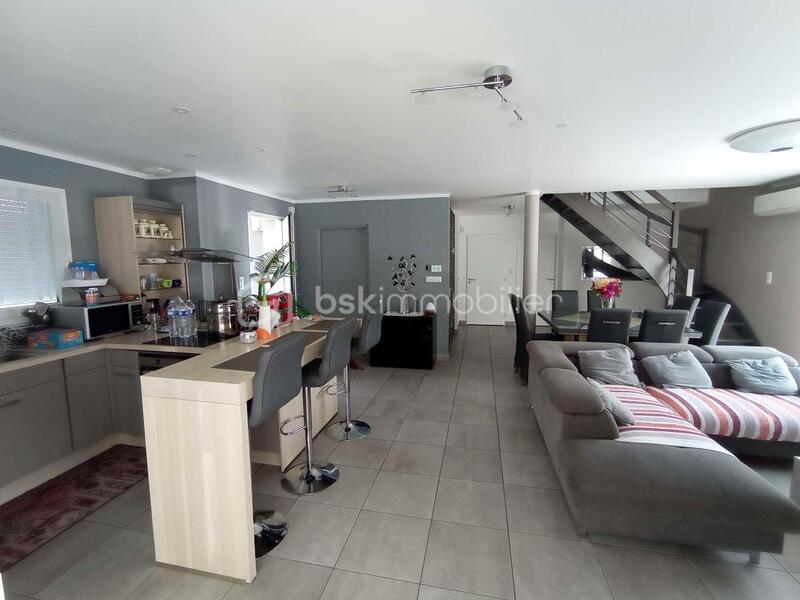 Maison - 145 m² - 7 pièces