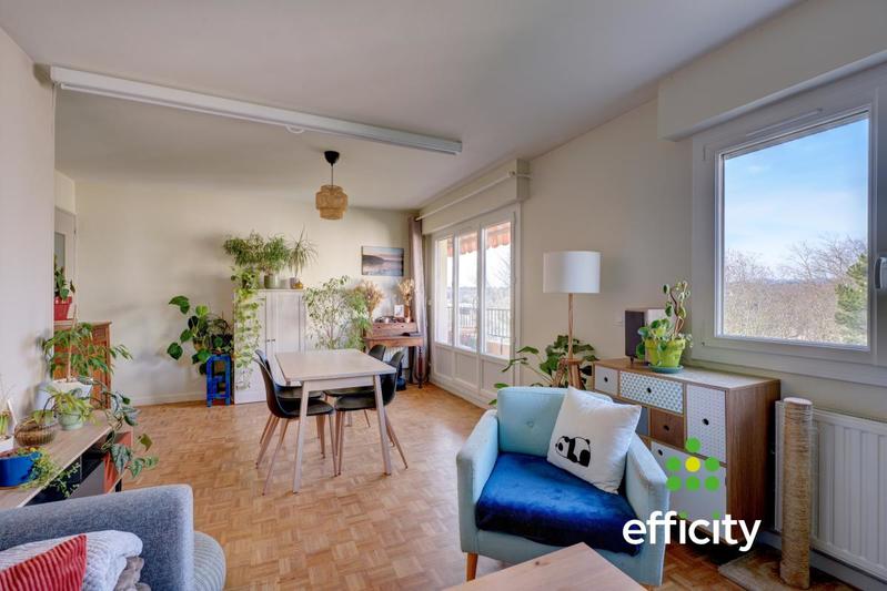 Appartement - 85 m² - 4 pièces