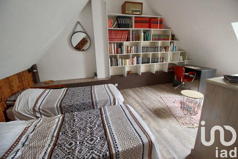 Maison - 163 m² - 8 pièces