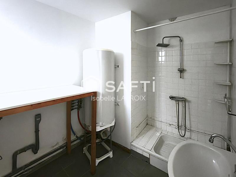 Maison - 90 m² - 5 pièces