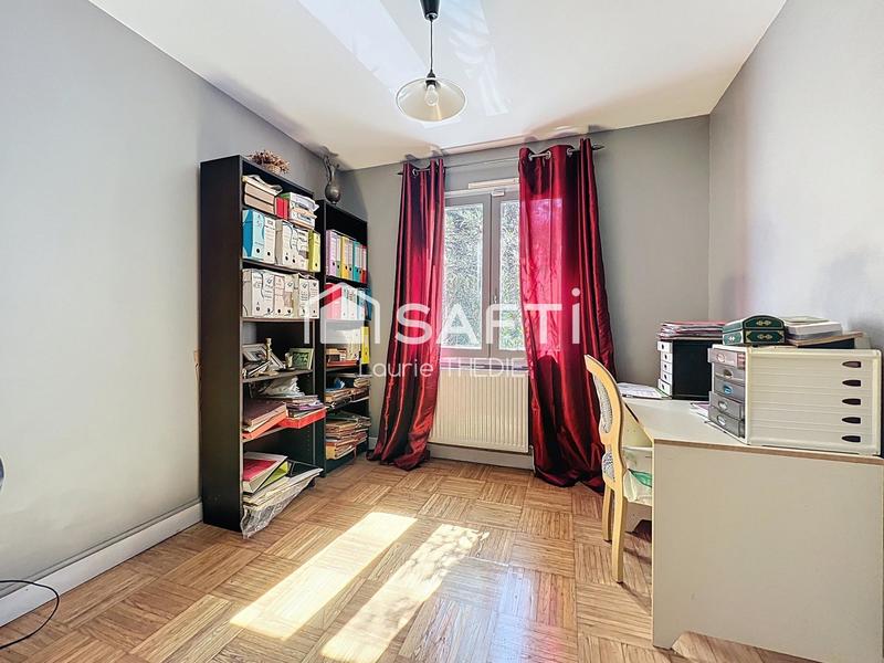 Maison - 179 m² - 6 pièces